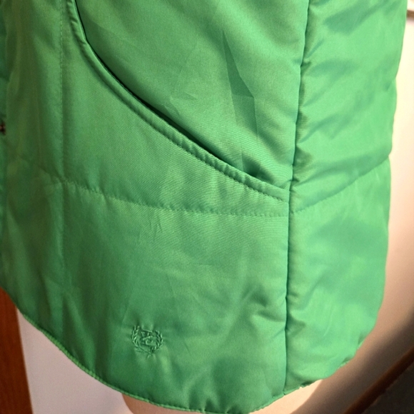 IZOD WOMEN'S GREEN PUFFER VEST. SIZE MEDIUM. - Picture 6 of 10